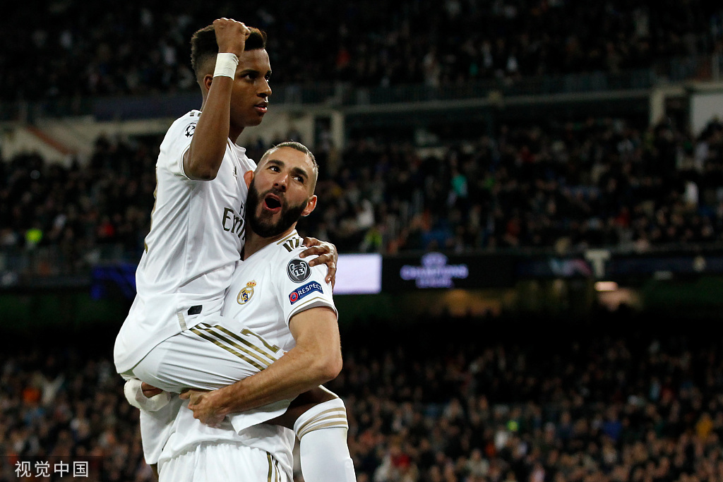 皇家社会训练开放日；今夜伤情更新引欢呼；全明星赛在即；医务组通报恢复(冰雪大世界万人蹦迪名场面回归)